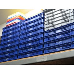 Kunststoff-Normbehälter E2 Farbe blau